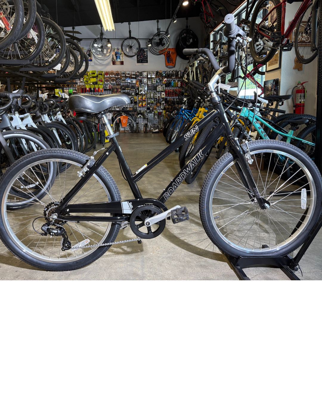 SUN Boardwalk L19 7sp Black