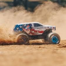 ARA2130FF 1/16 FREEDOM FLYER 4X4 RTR Monster Truck (Battery &amp; Charger Included), White