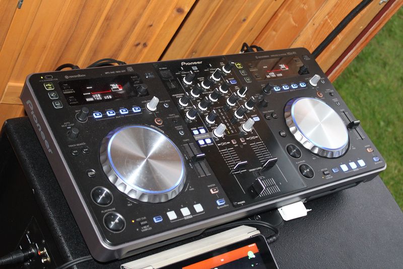 Pioneer DJ XDJ-R1