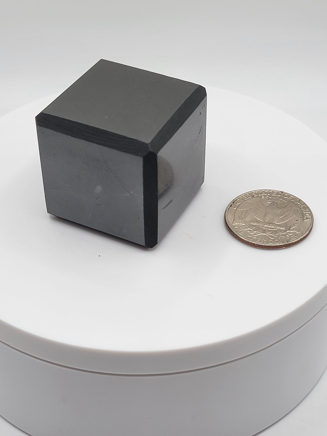 Shungite Cube Polished 3cm