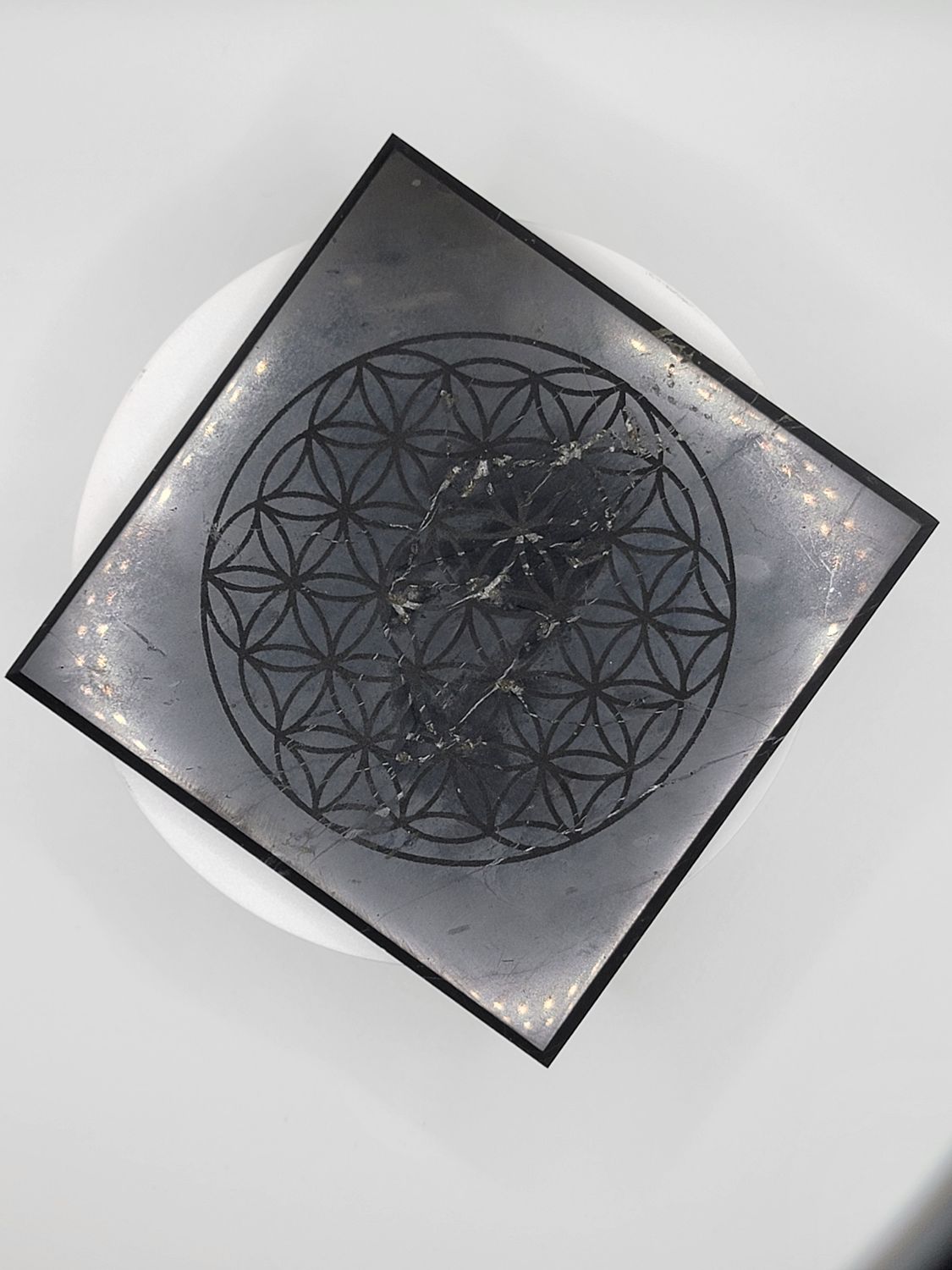 Shungite Tile Engraved - Flower of Life 10X10X1cm