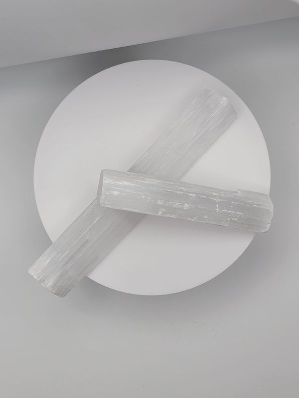Selenite Wands – Protection, Amplification &amp; Aura Cleansing