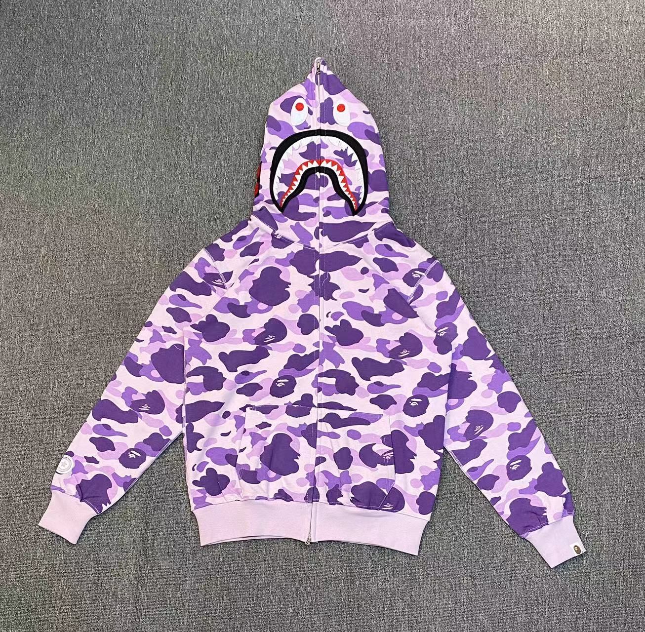 B*PE HOODIE