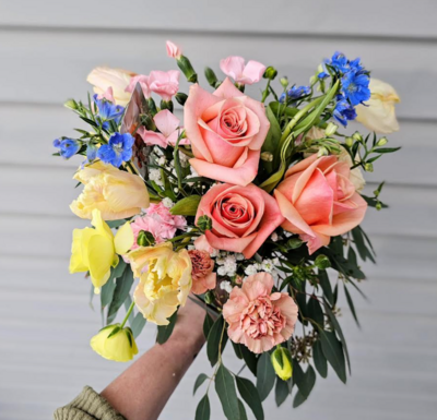 Fresh floral [wedding] inquiry