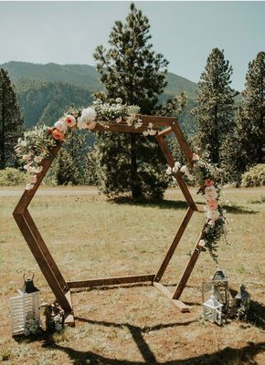 Hexagon Arch