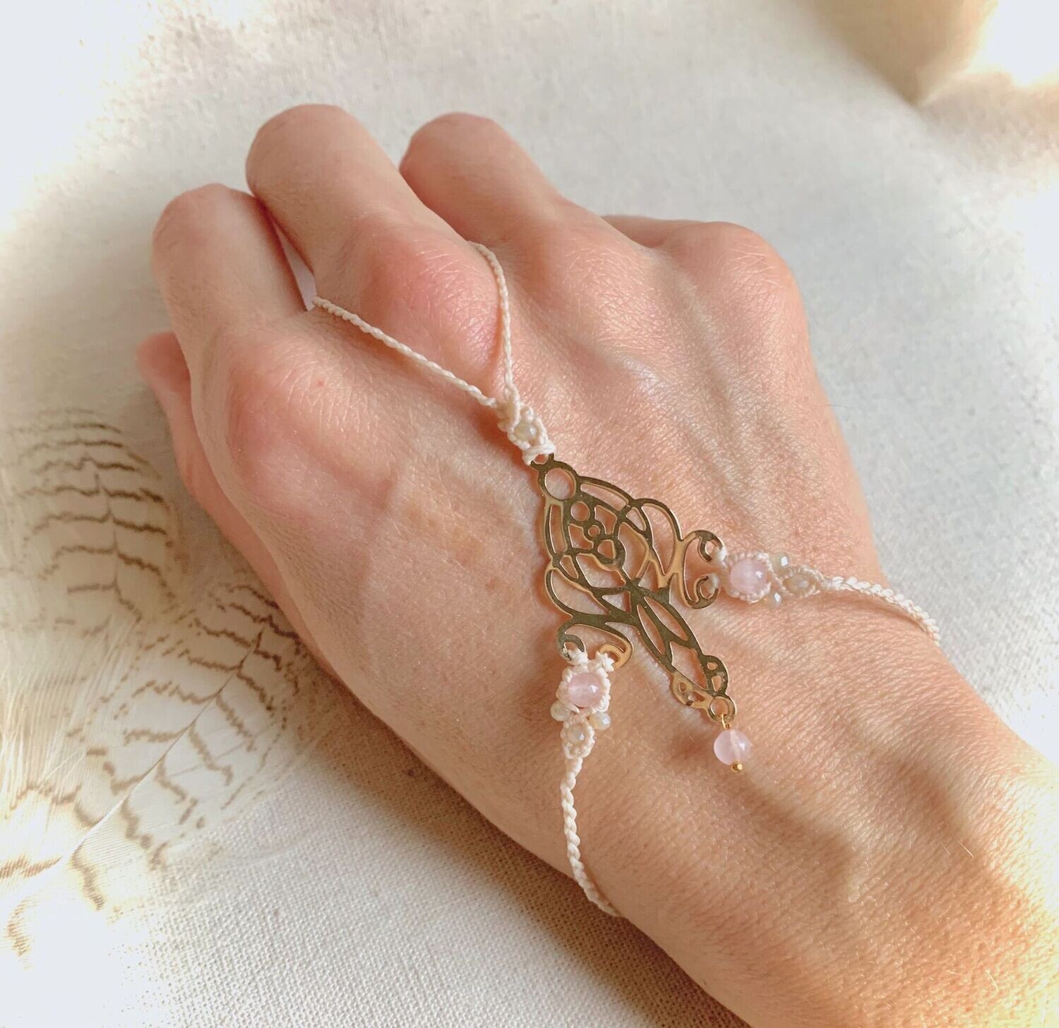 Handjuweel "Filigree"