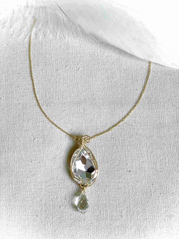 Hanger "PureCrystal" met oorbellen