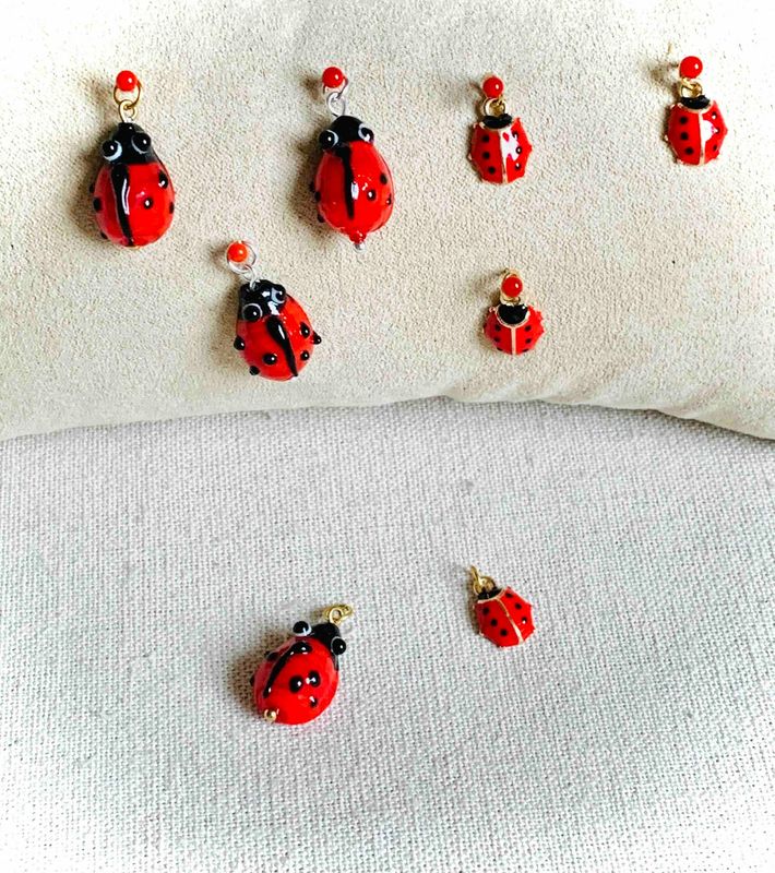 Charm "lieveheersbeestje"