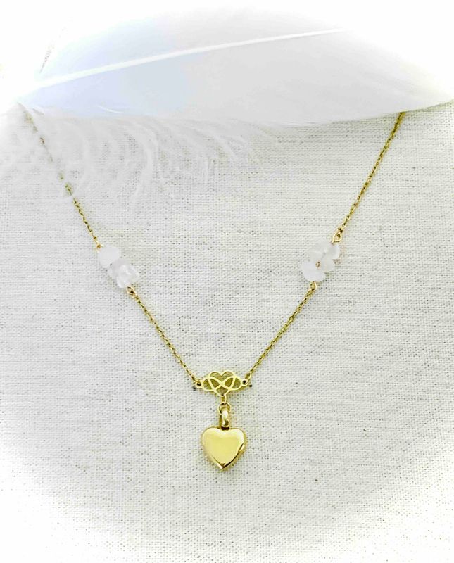 Ketting met asbedel en edelsteen