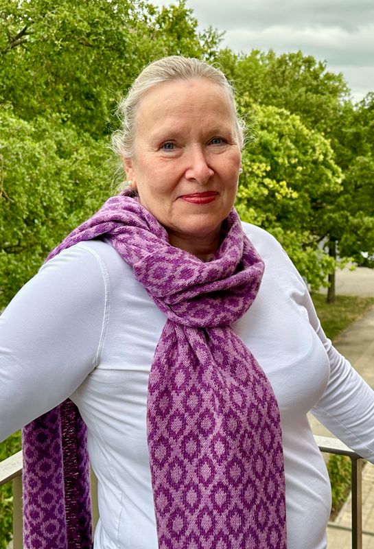 Schal / scarf "flores misteriosas"