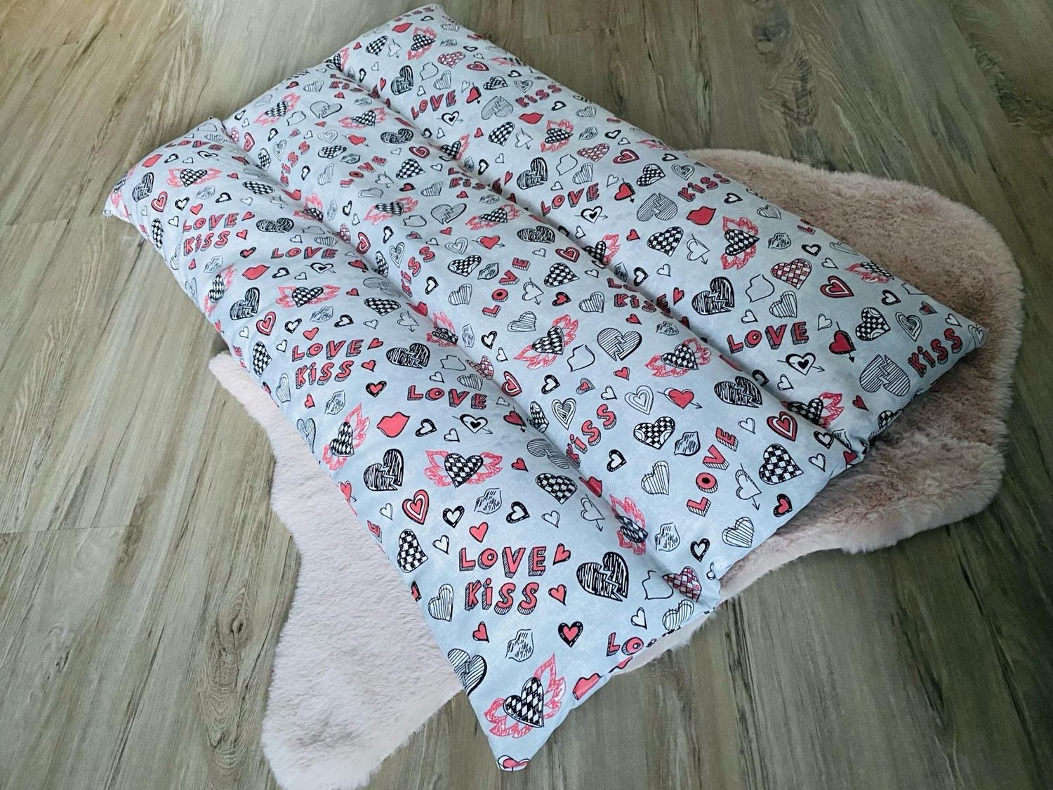 Dinkelspelzkissen Restposten ohne Bezug Motiv 3 Love&amp;Kiss ca. 100 x 65 cm