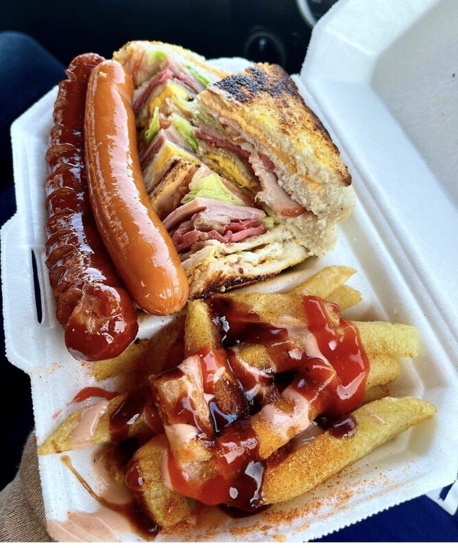Dagwood deluxe