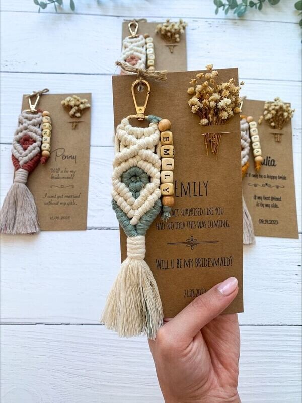 Multi-purpose dog hook and keyring for bags, belts, and DIY crafts