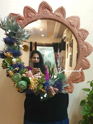 Handcrafted Macrame Dry Flower Mirror – Customizable Decor