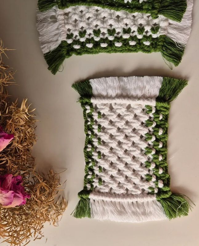 Double Colour Macrame Coaster