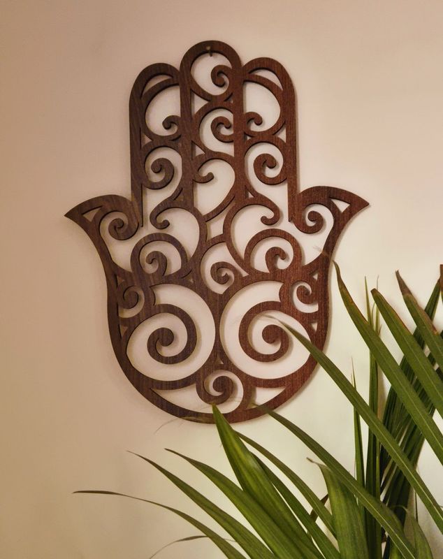 Hamsa Wood Cutout – Perfect for Macrame & DIY Projects
