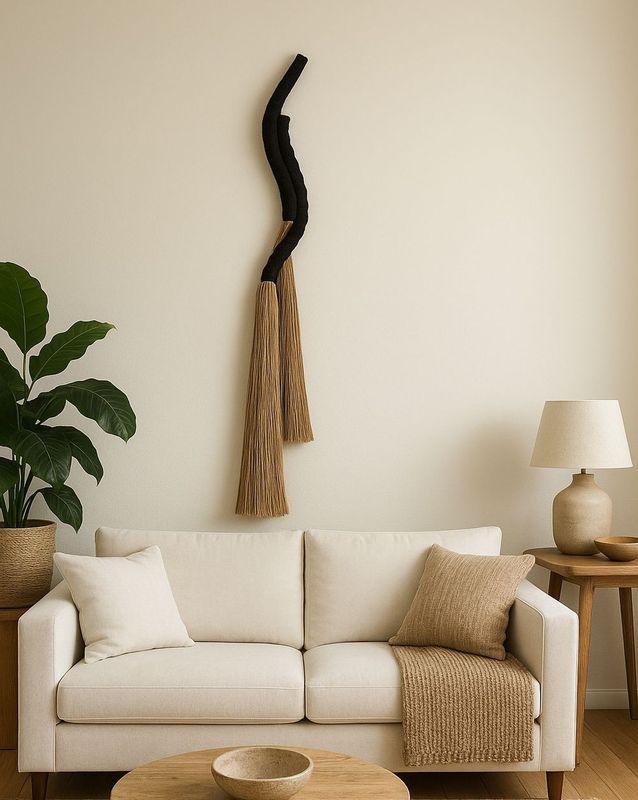 Spiral wallhanging