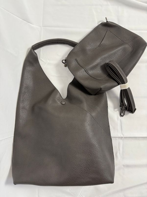 Tasche Grau