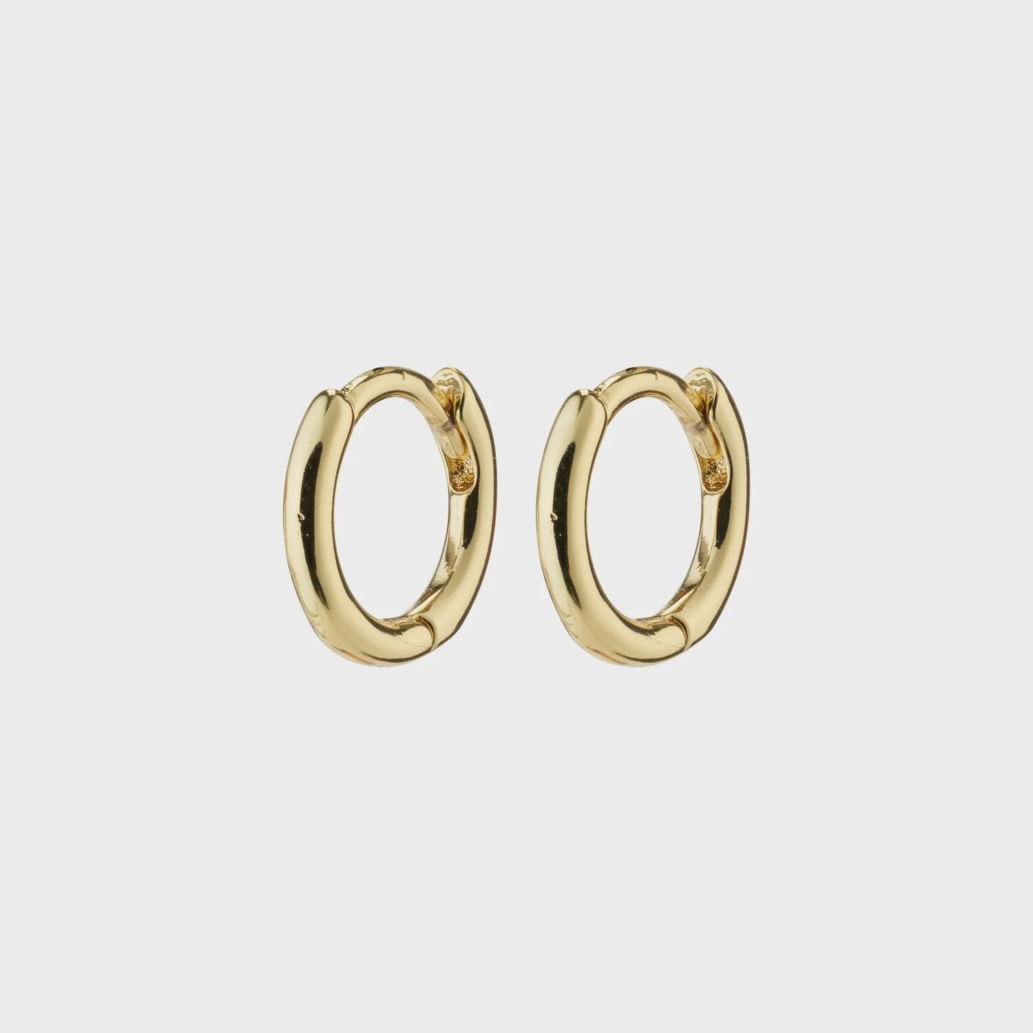 Eanna  recycled Huggies hoops gold-plated