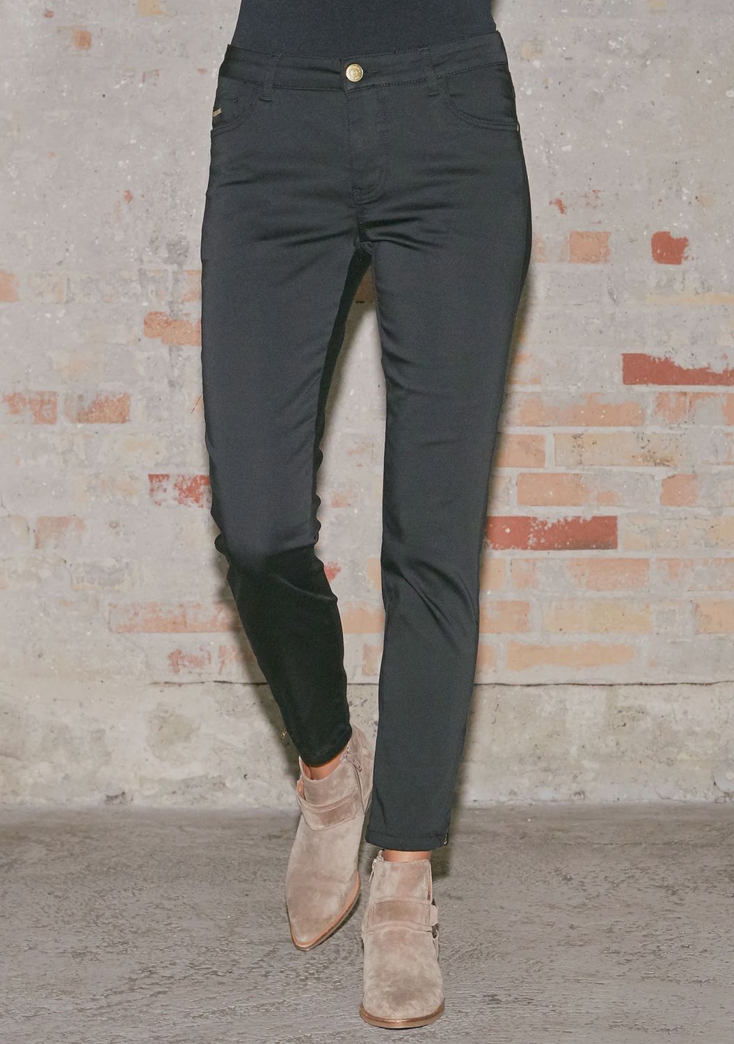 Black denim Lido zipjeans