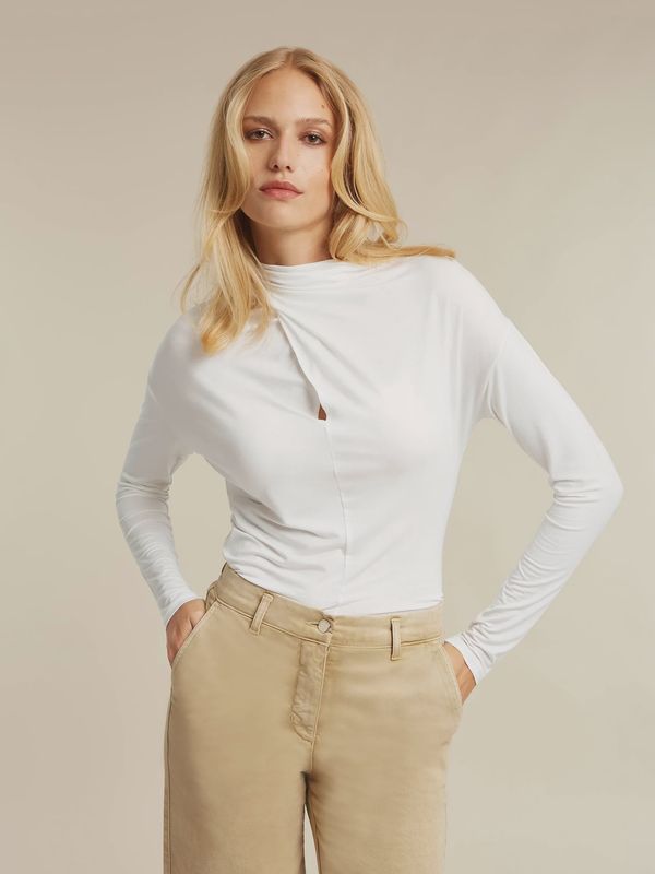 BT Fergie top cream