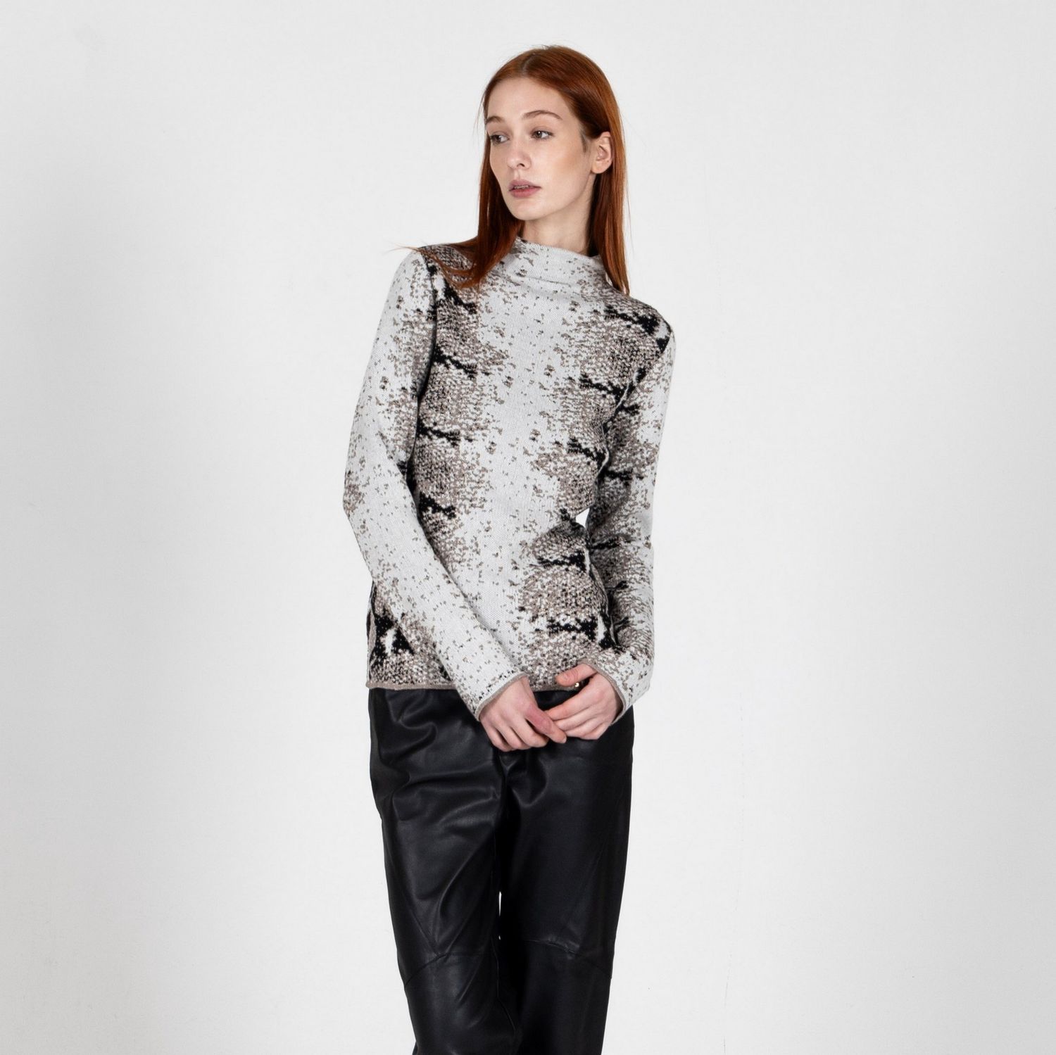 Black cream snake print jumper