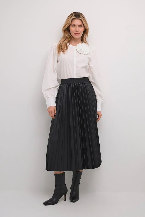 Poppi plisse pleated skirt black