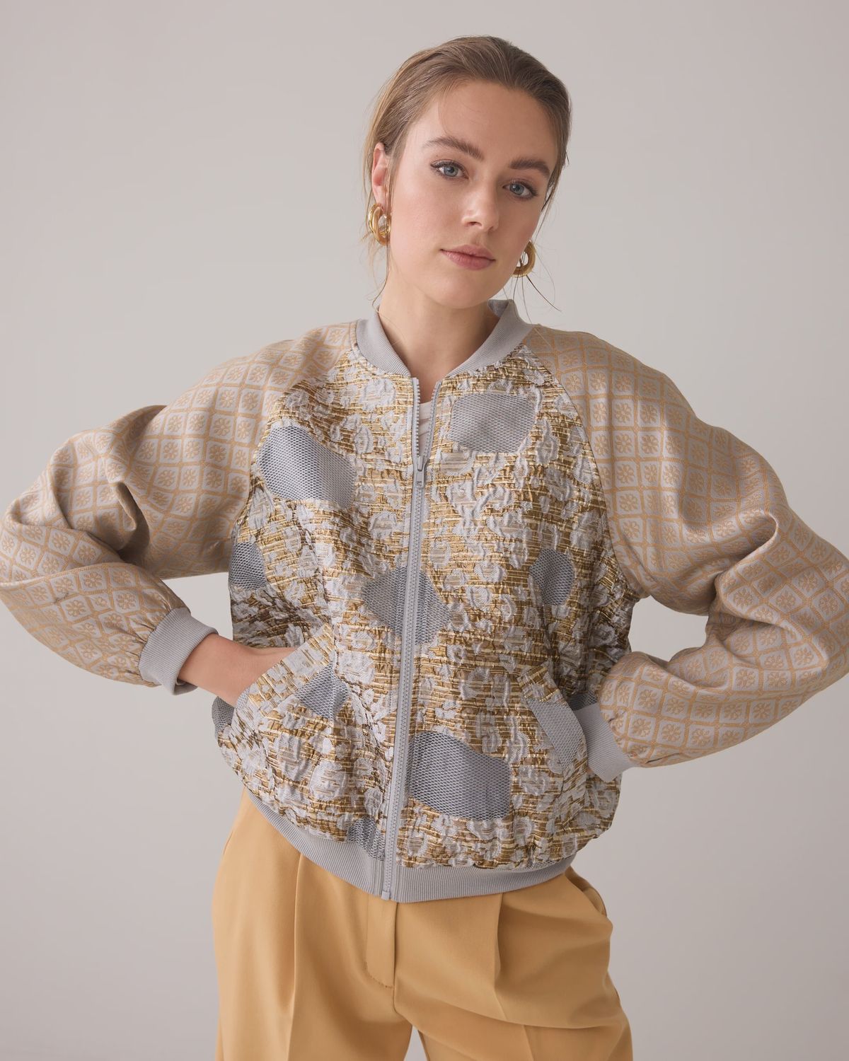 Jacquard bomber jacket gold and grey