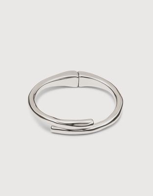 Tubular shaped bangle bracelet in silver