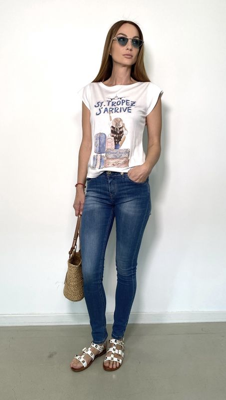 Straight leg, skinny denim Jean