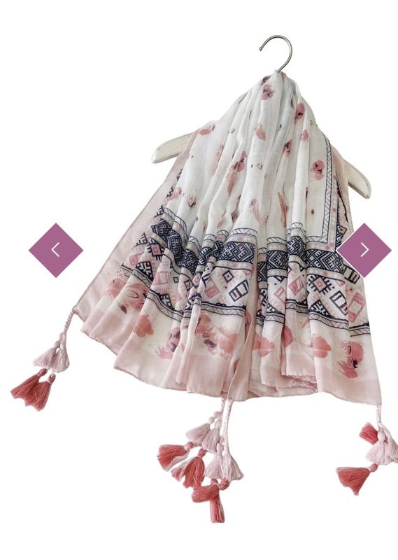 Pale pink feather border tassel scarf