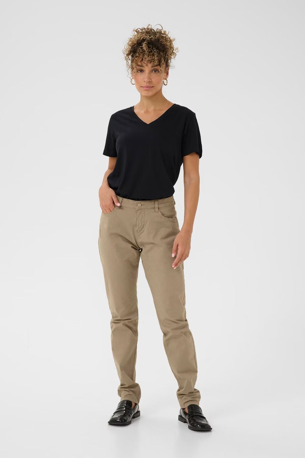 Berta chinos warm beige