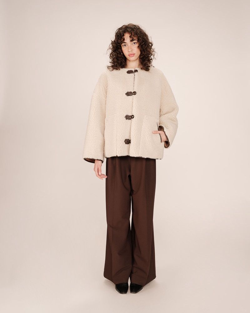 Simon Over-sized faux shearling coat beige