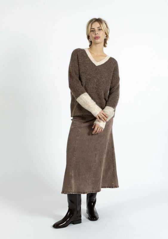 Colourblock knitted jumper brown
