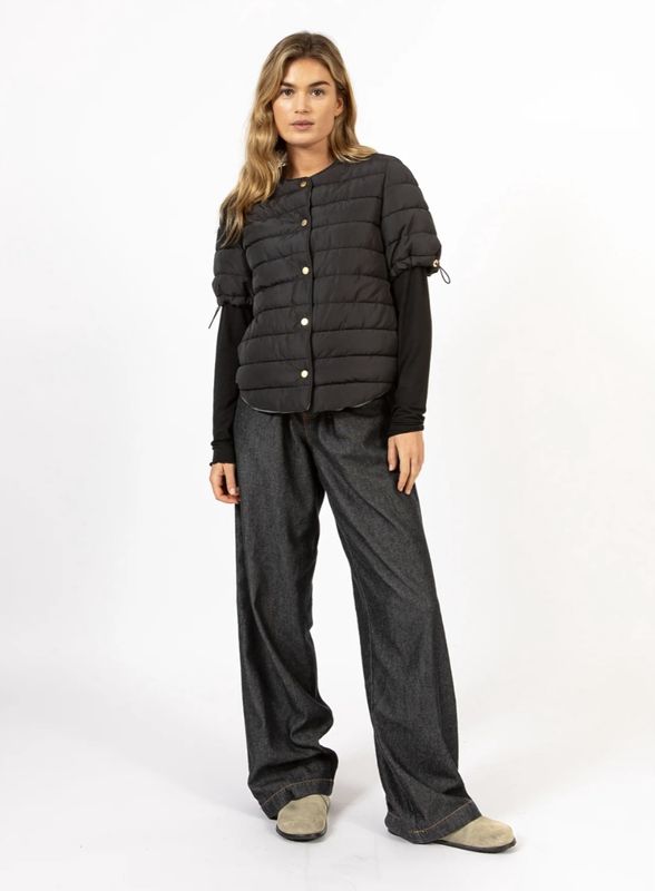 Asta quilted jacket black