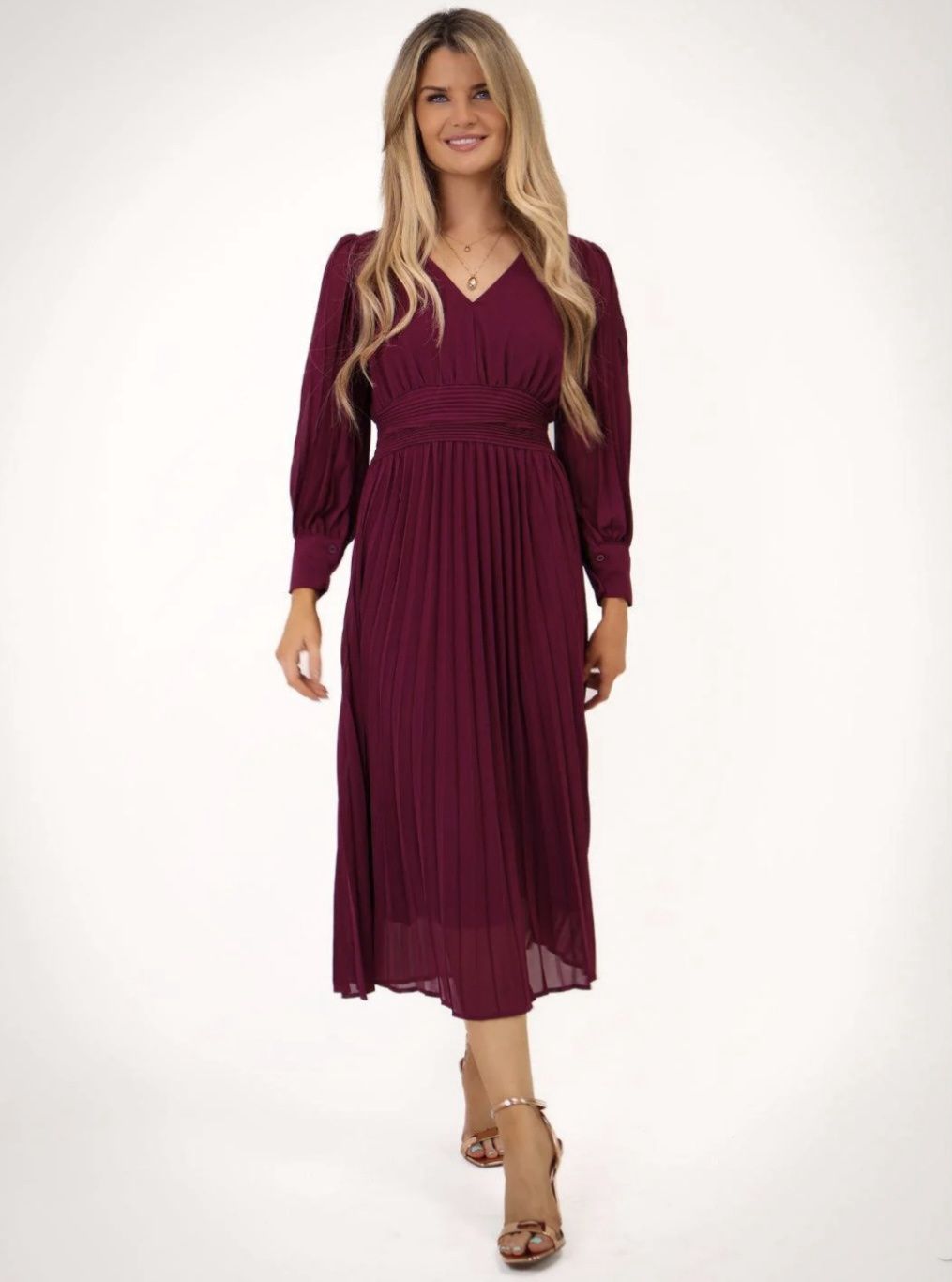 Hannah pleated dress plum