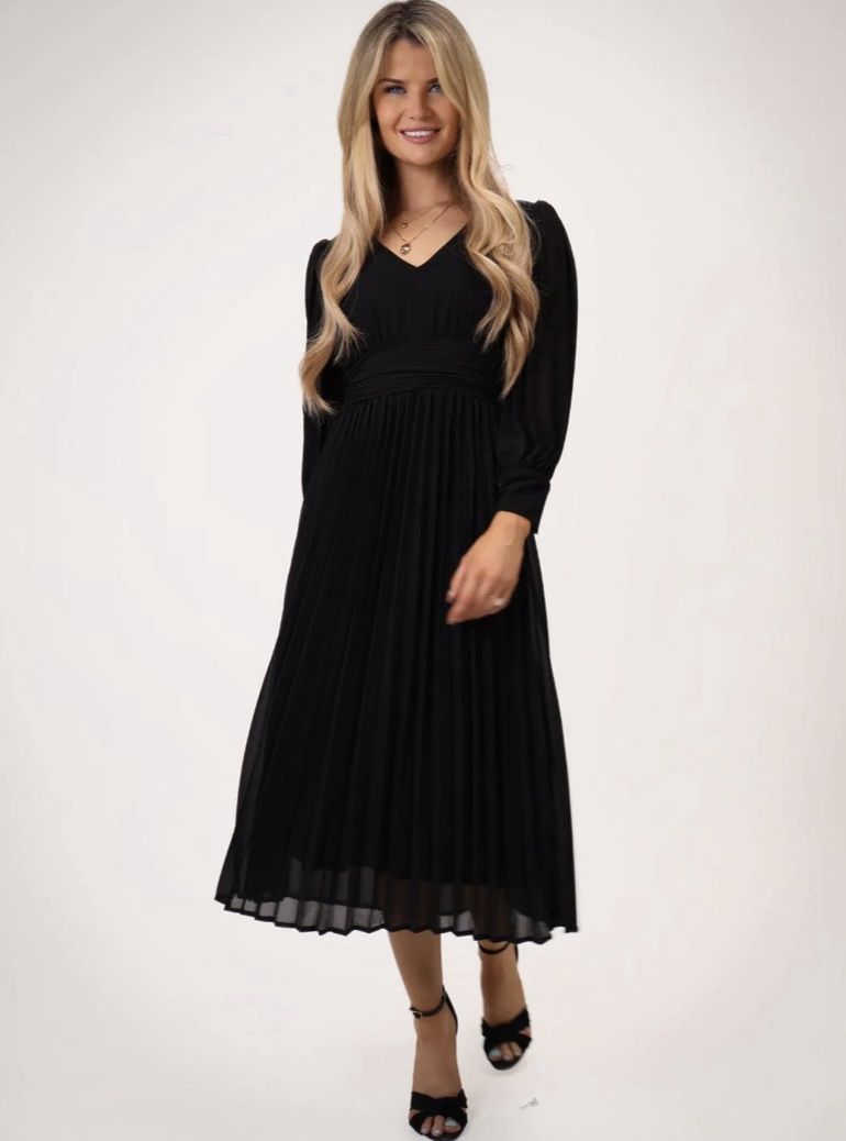 Hannah pleated dress black