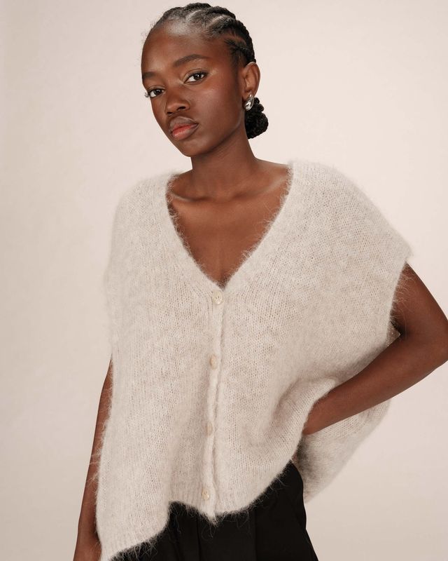 Savant grey oversized sleeveless cardigan
