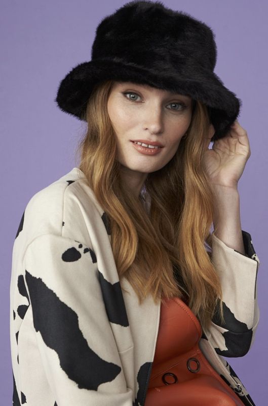Black faux fur bucket hat