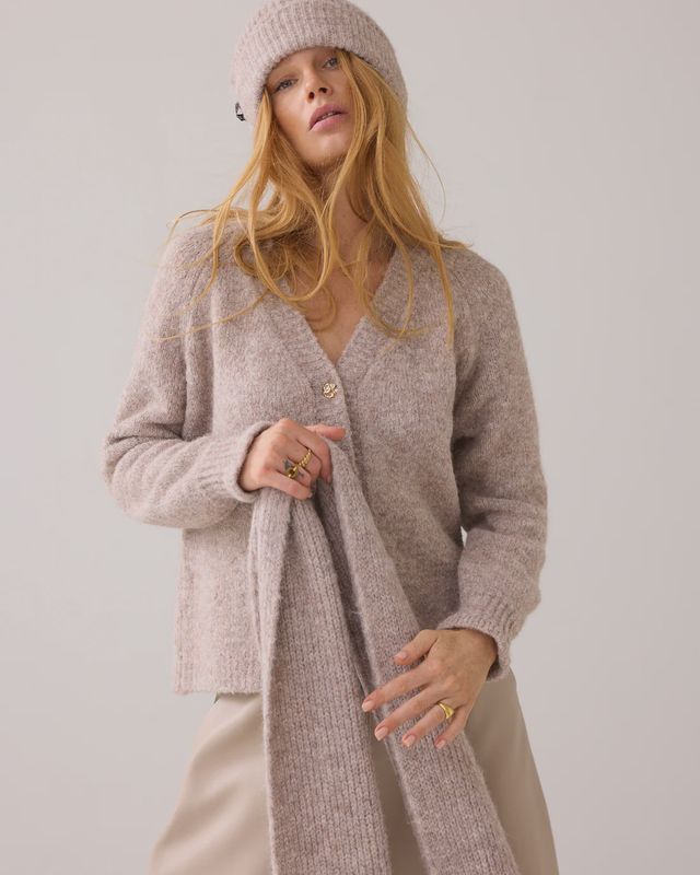 Knitted beanie beige