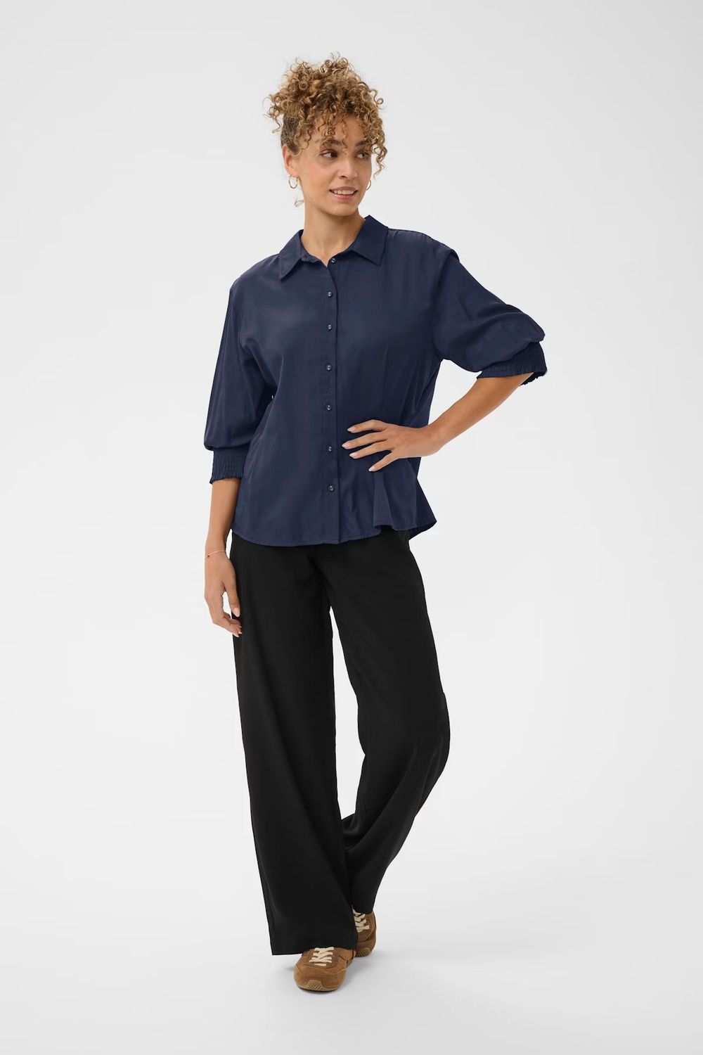 Nola blouse navy blue