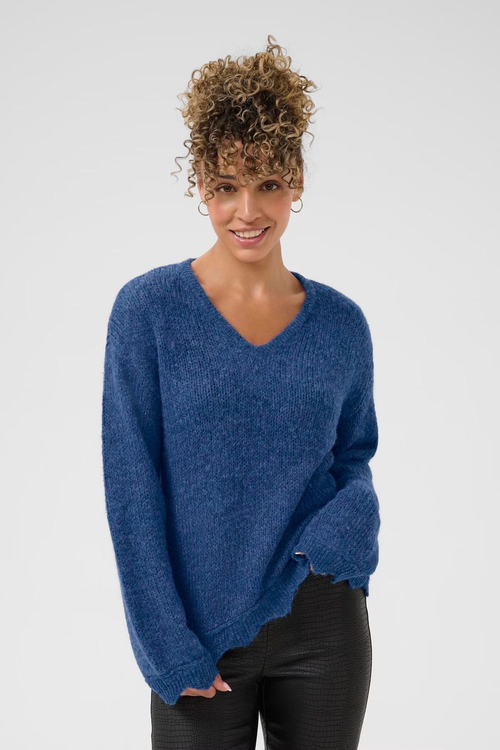 Niso knitted jumper blue