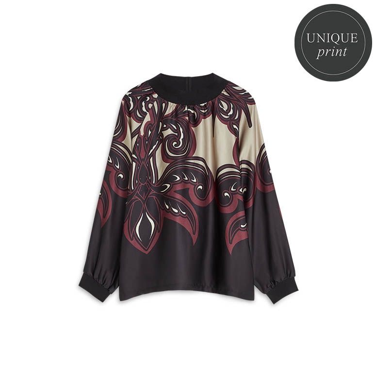 Satin top with print in burgundy black beige