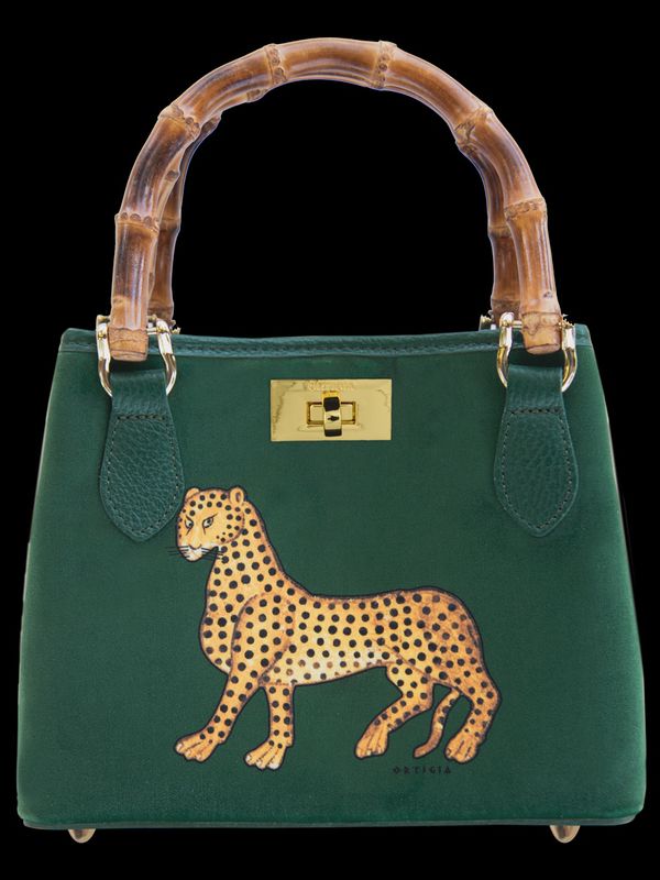 Velvet bag in green