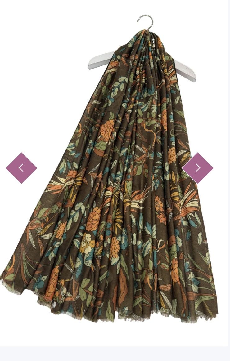 Botanical mixed floral print brown