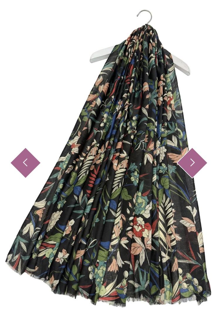 Botanical mixed floral print black