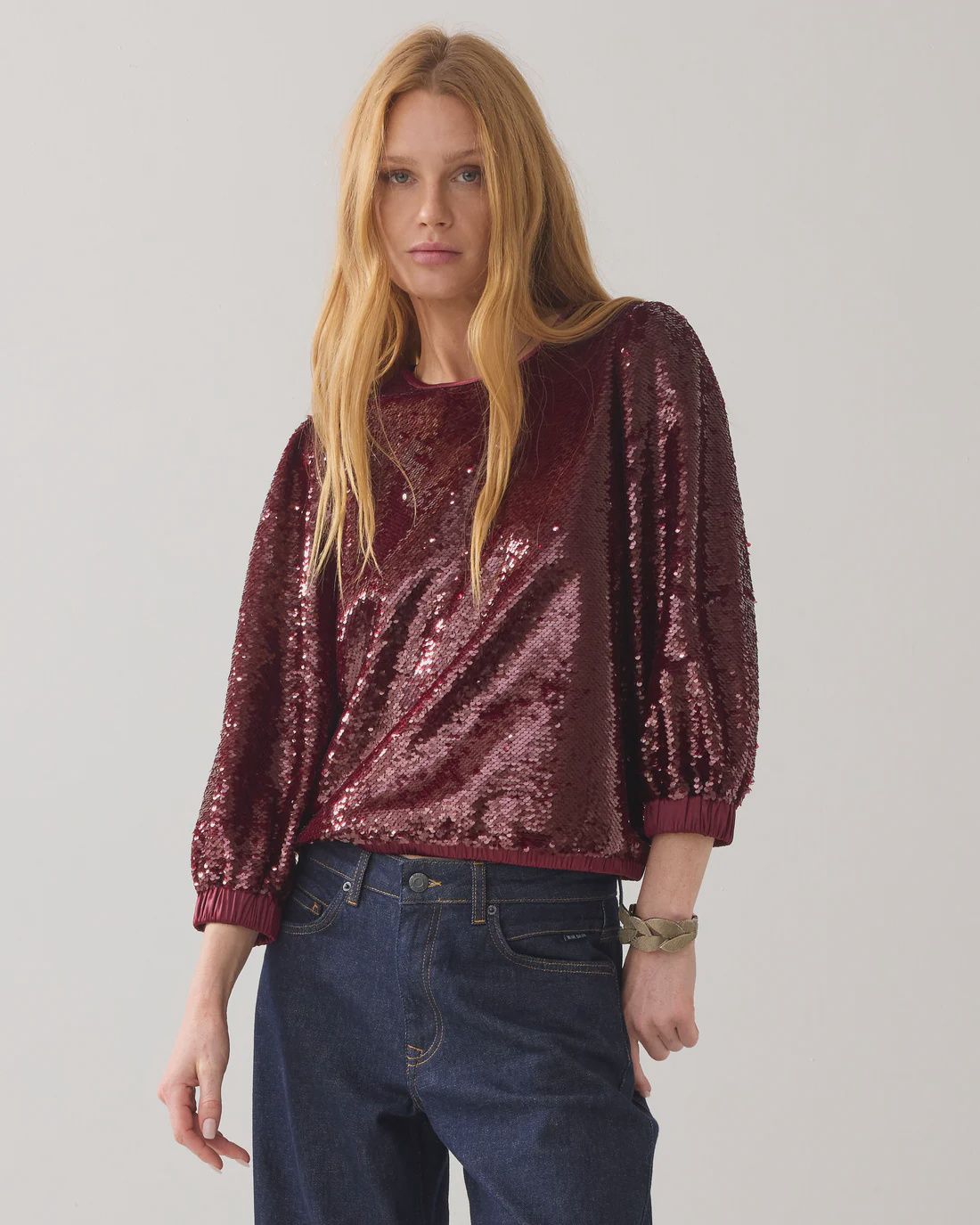 Sequin top in burgundy
