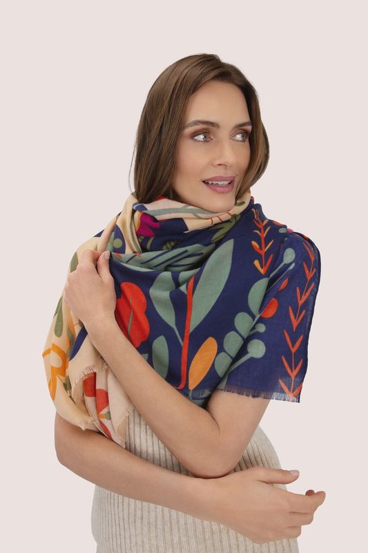 Scarf in Scandi two-tone floral print blue