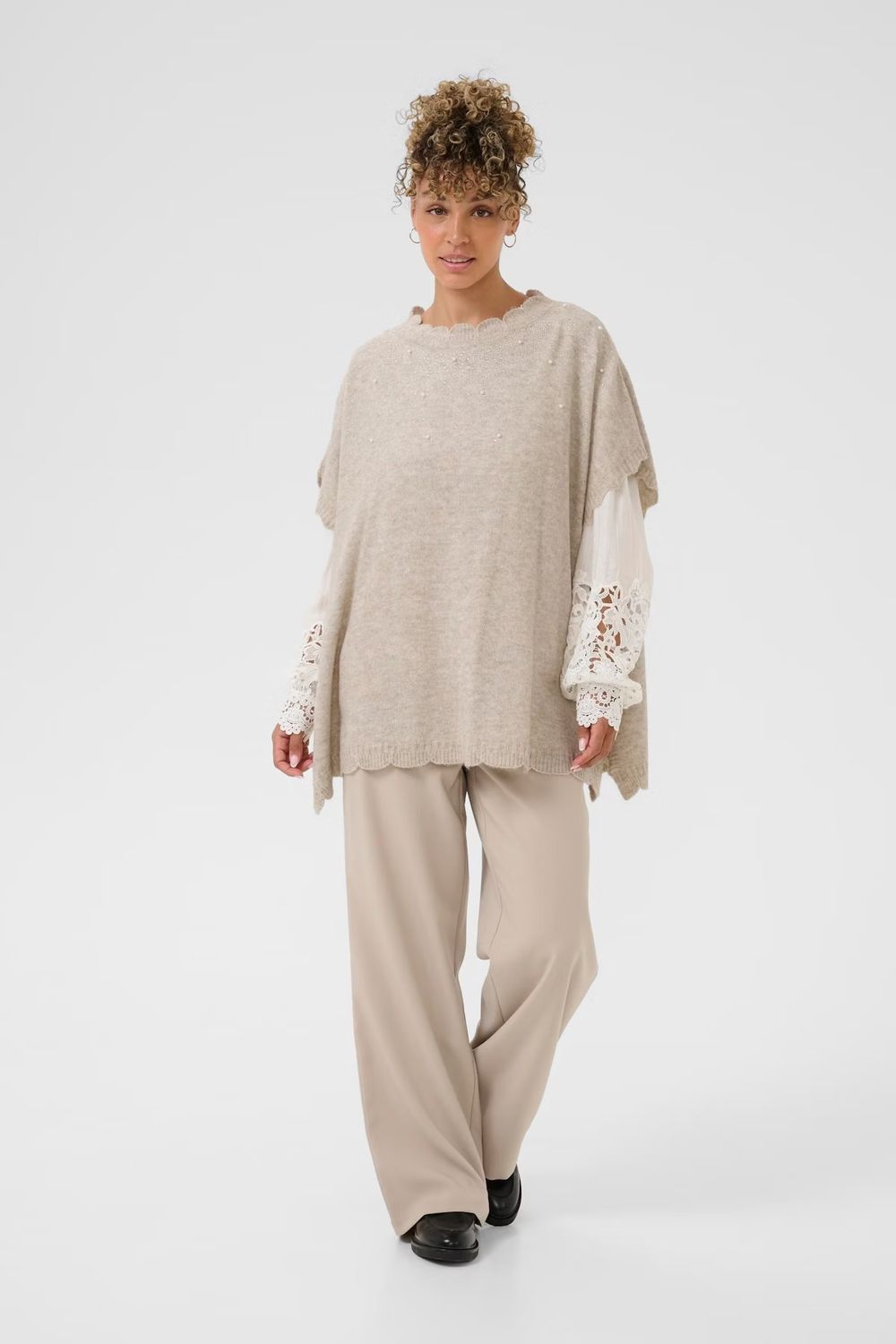 Emanuella poncho beige