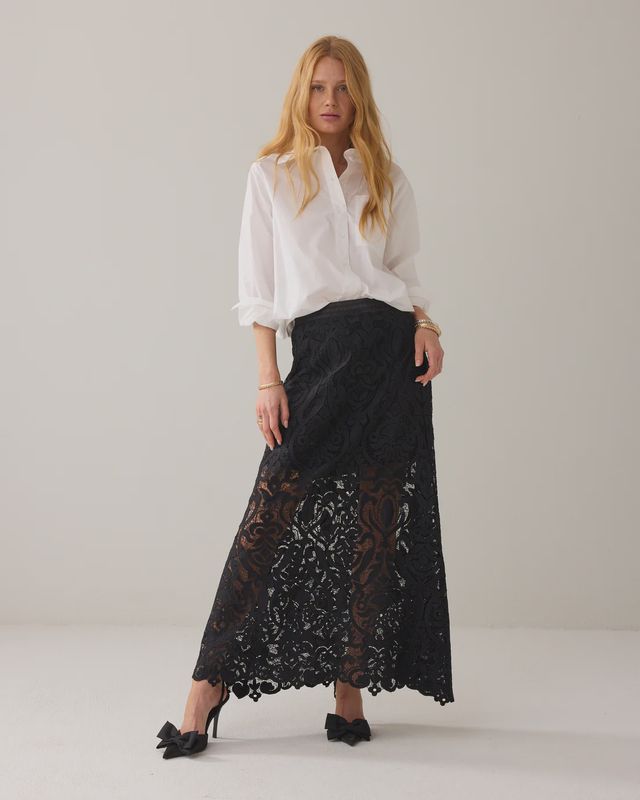 Lace A-Line skirt black